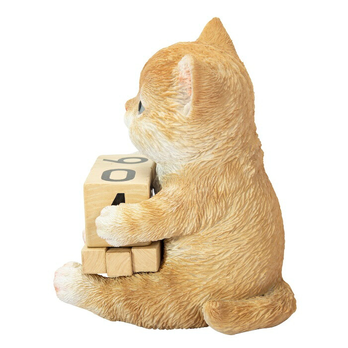 置物 猫 茶トラ白猫 万年カレンダー 高さ11cm woobia ウービア リアル かわいい おしゃれ 玄関 デスク インテリア 卓上カレンダー 日めくり ねこ ネコ 動物 癒し 棚 オフィス 日付 ねこ雑貨 プレゼント ギフト 新築祝い 猫好き