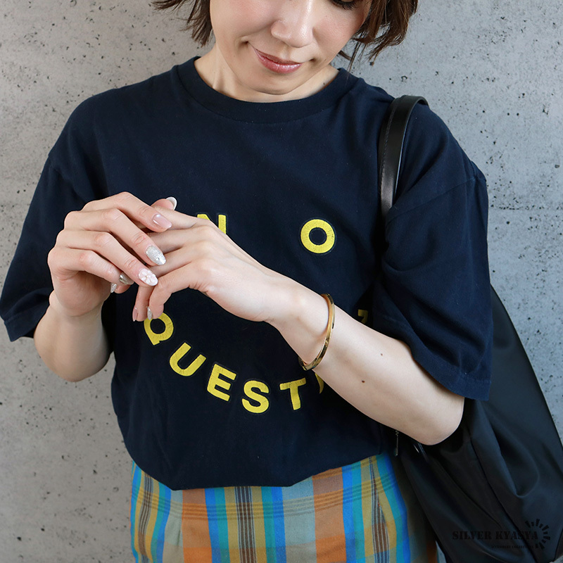 ステンレス ツイスト バングル 4カラー ブレスレット レディース メンズ ねじり シンプル 細身 立体感 ゴールド シルバー アンティークシルバー ブラック ローズゴールド カジュアル きれいめ モード 金属アレルギー対応