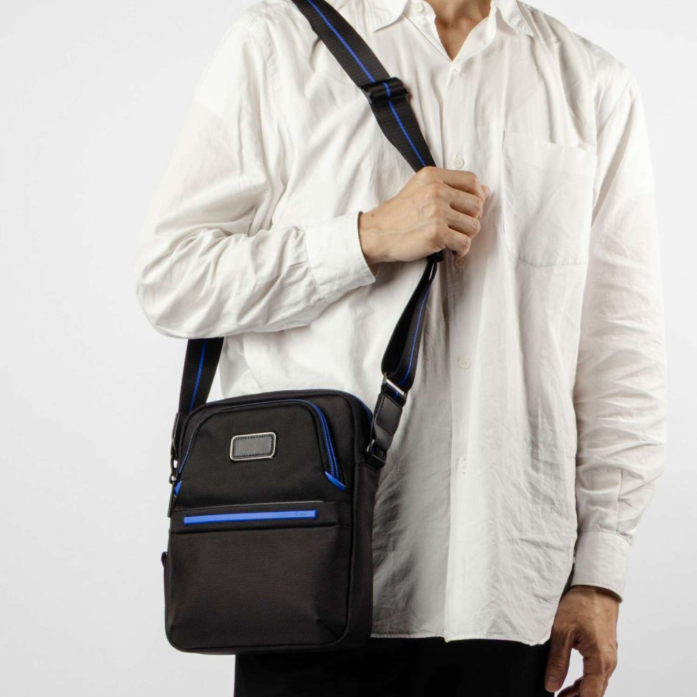 トゥミ TUMI ALPHA アルファ MEDIUM CROSSBODY ミディアム クロスボディ 02203110DUB4 158974 ショルダーバッグ メンズ バッグ
