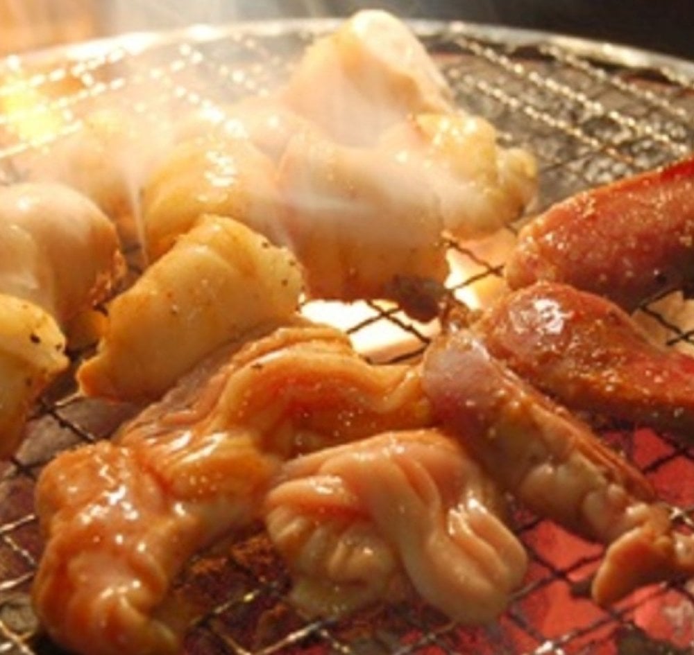 国産牛ホルモン詰め合わせ　KHT-01【送料無料※一部地域を除く】牛肉  ホルモン　ギフト 御中元 御歳暮 御礼 結婚内祝 出産内祝 粗品 快気祝い 