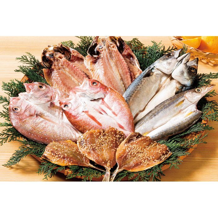 送料無料 お歳暮 福岡「ウエダ」九州海鮮ひもの詰合せ  ※11/2以降の出荷予定となります。北海道・沖縄・離島は配達不可 全国送料無料 御歳暮 早割 お歳暮2026 御挨拶 お取り寄せ グルメ スイーツ