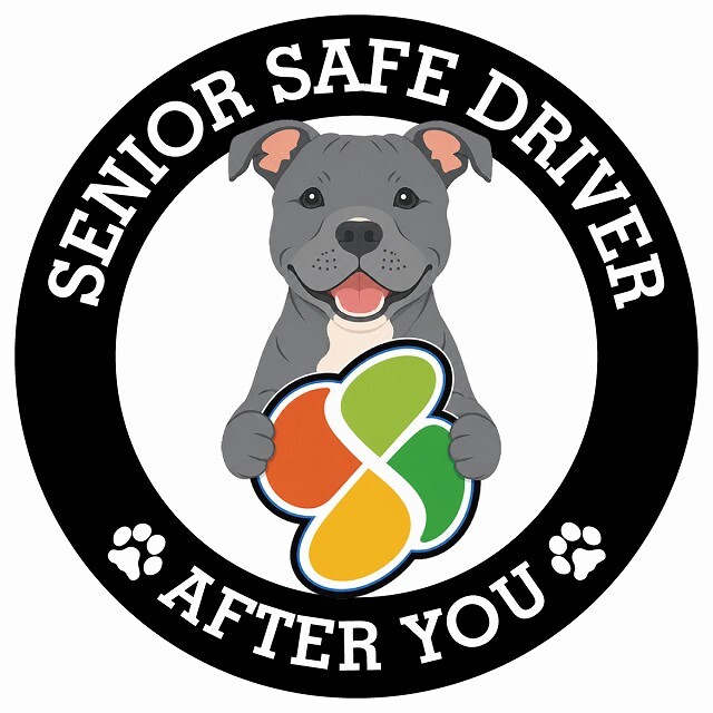 カーサイン 高齢者マーク SENIOR SAFE DRIVER スタッフォードシャーブルテリア ステッカー シール 直径13cm 肉球 日本製 車