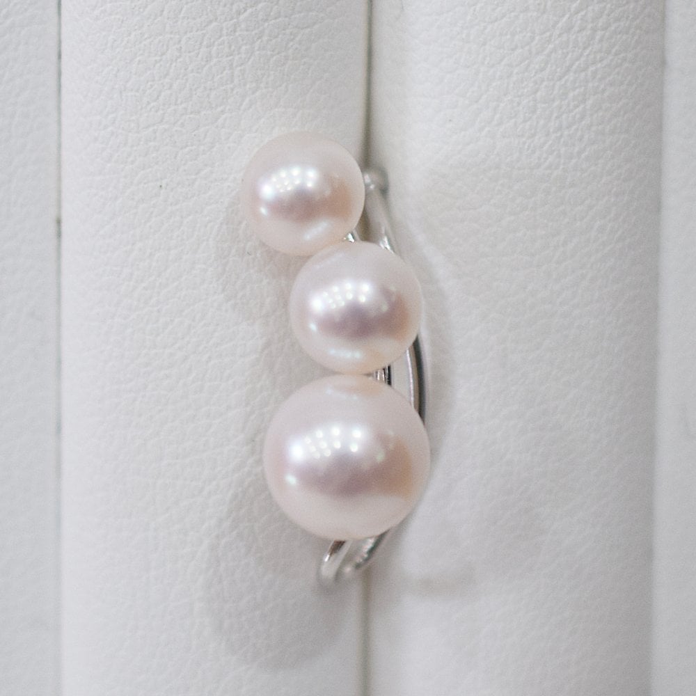 ［pearl625］片耳用 あこや真珠 5.5mm - 7.5mm 3連 ホワイトピンク イヤーカフ SV925