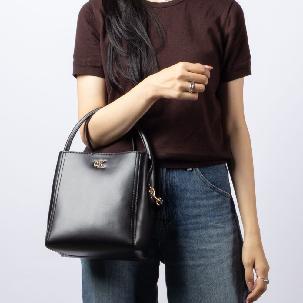 カルバンクライン Calvin Klein CK BUCKET WITH STRAP バケット ウィズ ストラップ LV04F3174G ハンドバッグ ショルダーバッグ 2wayバッグ レディース バッグ