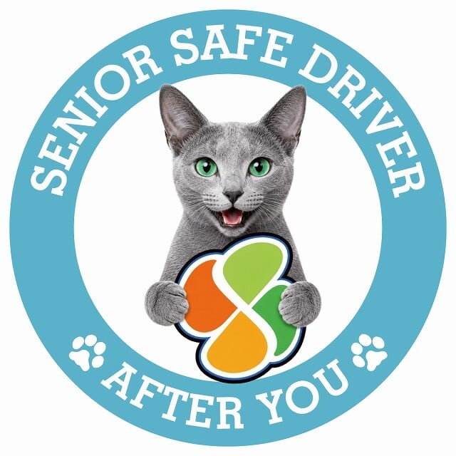 カーサイン 高齢者マーク SENIOR SAFE DRIVER ロシアンブルー ステッカー シール 直径13cm 肉球 日本製 車