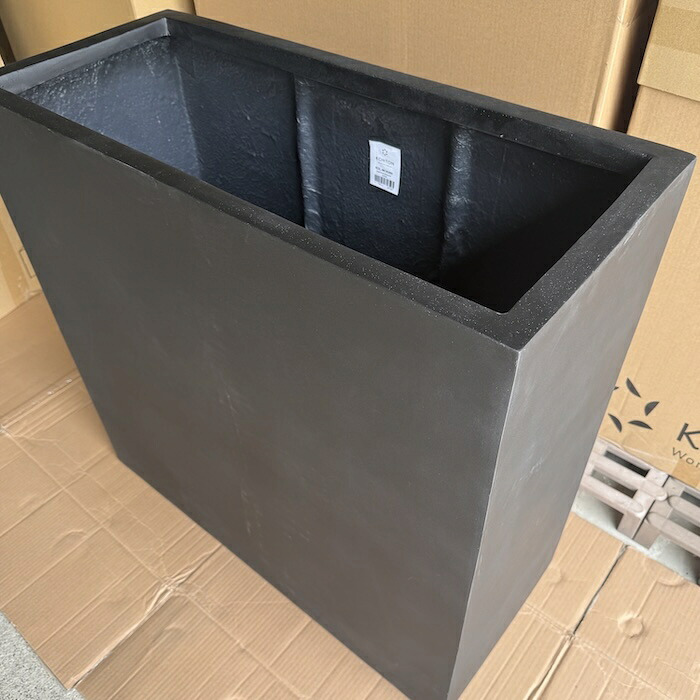 植木鉢 大型 おしゃれ 間仕切り 目隠し パーティション 背高 ハイタイプ KONTON マグナス 底穴あり 屋外 ファイバーポリストーン L M グレー ブラック プランター 寄せ植え ゾーニング モダン 玄関 テラス ベランダ 店舗