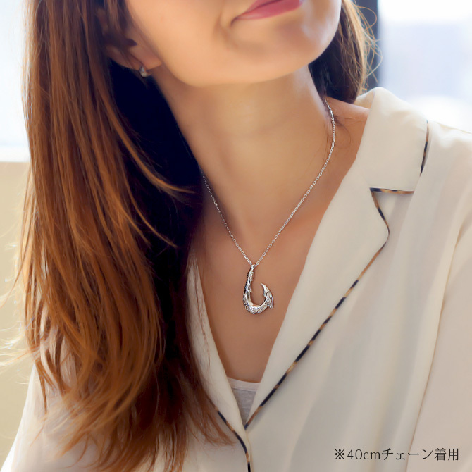 ハワイアンジュエリー ネックレス フィッシュフック モアナ ネックレス 刻印 無料 誕生石入れ可 カレイキニ Lサイズ ロジウムコーティング シルバー925 ギフトラッピング可能 プレゼント ハロウィン 【品番：CG-SP3404】