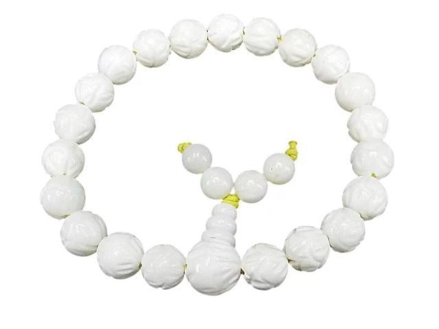 天然石マザーオブパール蓮の花彫り8mm前後玉数珠ブレスレット