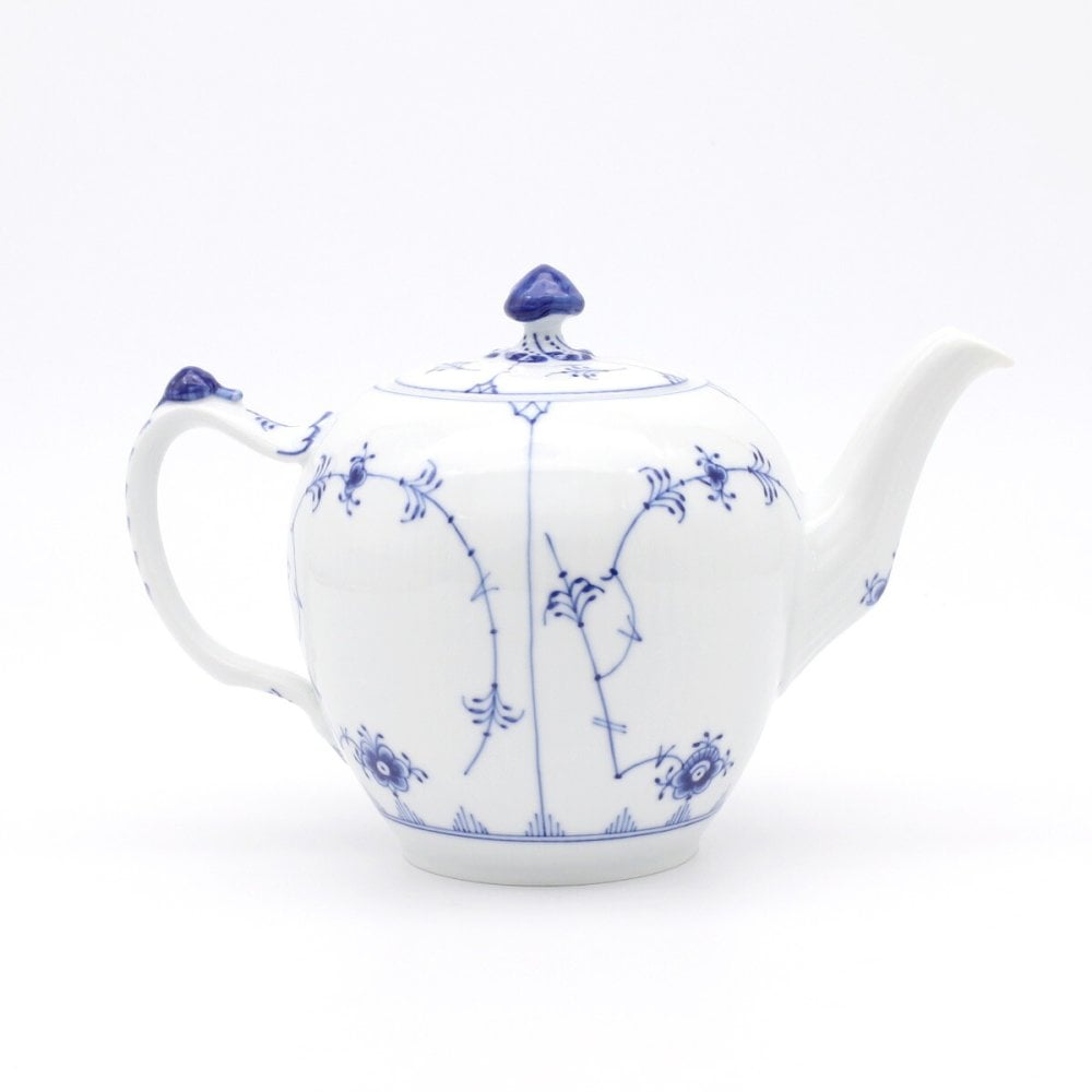 ロイヤルコペンハーゲン ブルーフルーテッド プレイン ティーポット 700ml 101 135 Royal Copenhagen Blue Fluted Plain ギフト 結婚祝い プレゼント 贈り物