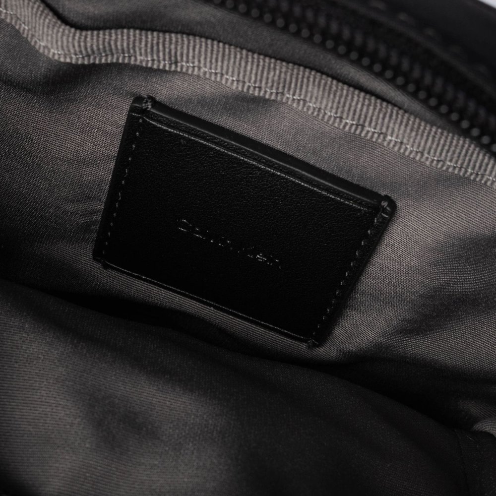 カルバンクライン Calvin Klein SLEEK REPORTER スリーク レポーター LV04D3180G ショルダーバッグ メンズ バッグ