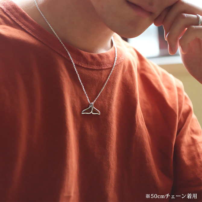 ハワイアンジュエリー コアウッド ホエールテール ネックレス 刻印 無料 精霊の宿る木 お守り aumakua シンプル シルバー925 ギフトラッピング可能 チェーン 長さ選べる aumakua メンズ レディース 誕生日 プレゼント ハロウィン 【品番：CG-024-61-02】