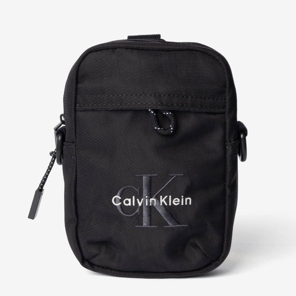 カルバンクライン Calvin Klein BOLD LOGO NYLON SLIM REPORTER ボールド ロゴ ナイロン スリム レポーター LV04D3231G ショルダーバッグ メンズ バッグ