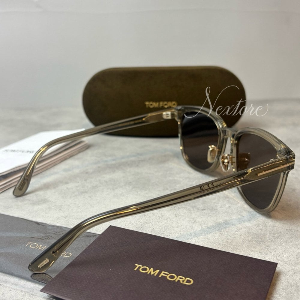 【並行輸入品】【正規品・新品 箱付き】TOMFORD トムフォード TF1131K FT1131K 45E イタリア製 サングラス メガネ 眼鏡 メンズ レディース TOM FORD トム フォード 伊達メガネ