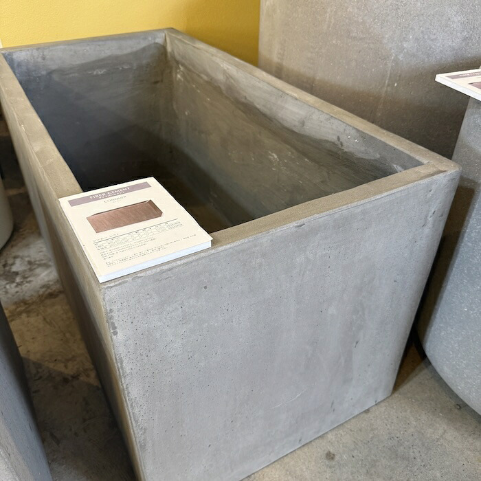 植木鉢 おしゃれ 大型 四角 コンカー レクト FPR製 寒冷地対応 グレー 北欧 鉢カバー 屋外 室内 兼用 観葉植物用 サボテン 特大 ガーデニング ベランダ 玄関 インテリア プランター