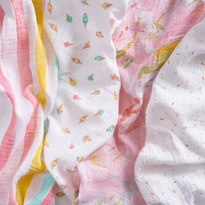 おくるみ スワドル 4枚セット 出産祝い aden+anais エイデンアンドアネイ アイスクリーム コットンモスリン ダブルガーゼ 大判 約112cm 新生児 退院 内祝い 出産内祝い 女の子 ギフト 専用ボックス入り ガーゼケット ブランケット 授乳ケープ おむつ替えシート プレイマット