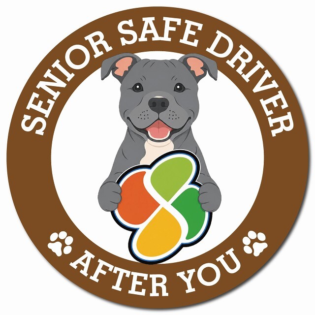 カーサイン 高齢者マーク SENIOR SAFE DRIVER スタッフォードシャーブルテリア マグネット 強力 直径13cm 肉球 日本製 車 ステッカー