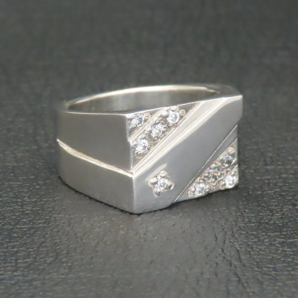 印台リング 指輪 シルバー925 【刻印無料】 印台 リング キュービックジルコニア キラキラ シルバーアクセサリー メンズ ユニセックス クリスマス 誕生日 プレゼント 記念日 父の日 母の日 ハンドメイド 手作り 彫金 ジュエリーボックス 箱 Grand Galleria グランドガレリア