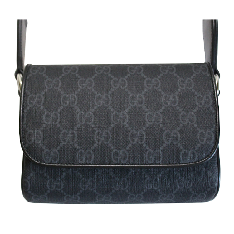 【人気モデル】グッチ GUCCI ショルダーバッグ 斜め掛けバッグ ポシェット レディースバッグ GGスプリーム 黒 ブラック 791741 ブランド ギフト プレゼント【送料無料】