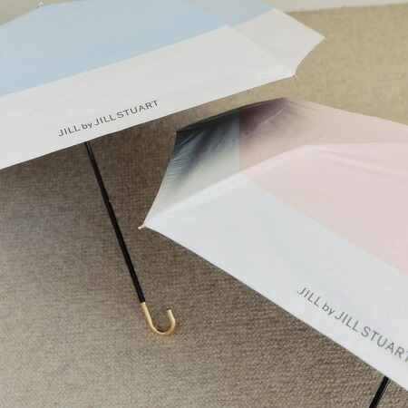 【無料ラッピング】 ジル バイ ジルスチュアート JILL by JILLSTUART 日傘 傘 スレンダーハンドル 晴雨兼用 折りたたみ 遮光率99.99% レディースブランド 正規品 新品 ギフト プレゼント 人気 おすすめ 誕生日 記念日 クリスマス 送料無料 jbj522393
