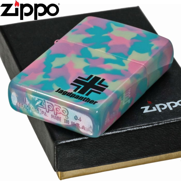 【送料無料】zippo(ジッポーライター)蔵出し1点限り レア zippo ジッポーライター 2004年製 限定ZIPPOとダイキャスト製戦車のセット　ドイツ戦車シリーズ　「ヤークトパンサー」 ギフト プレゼント [zJAGD-G]