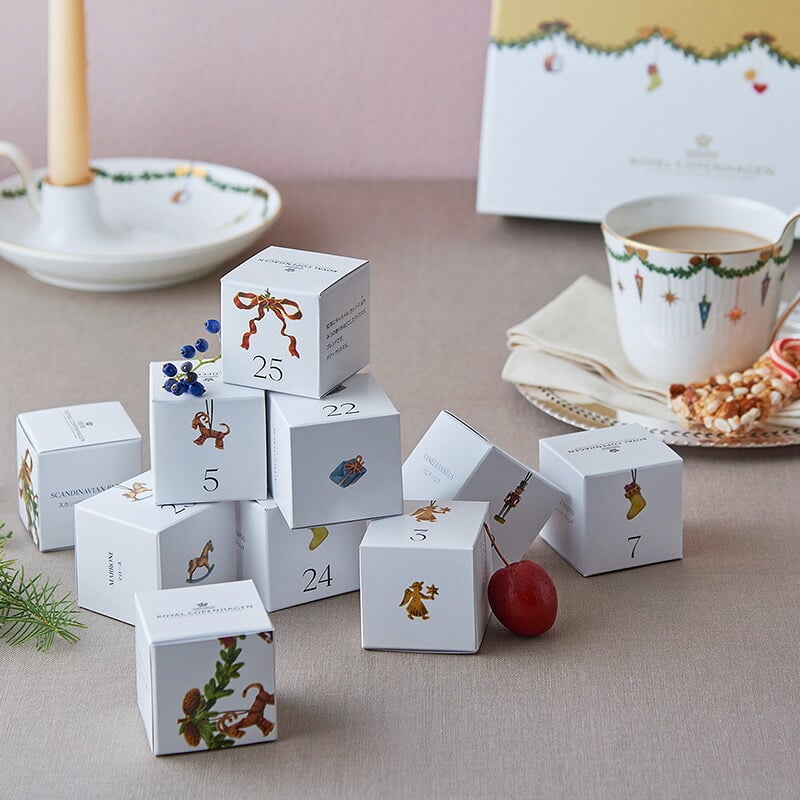 ROYAL COPENHAGEN　ロイヤル コペンハーゲン  アドベントティーカレンダー2026 NR-05019 紅茶ティーバッグ/クリスマス カウントダウン/日めくり カレンダー/クリスマスティー/ギフト プレゼント/数量限定/アドベント/おしゃれ/ウェッジウッド/