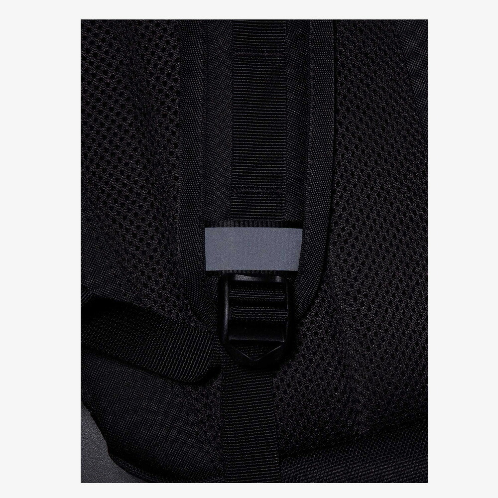 ノースフェイス リュック バック リープ30 32L THE NORTH FACE 62610 LEAP30 ブラック 黒 ホワイト レッド グレー