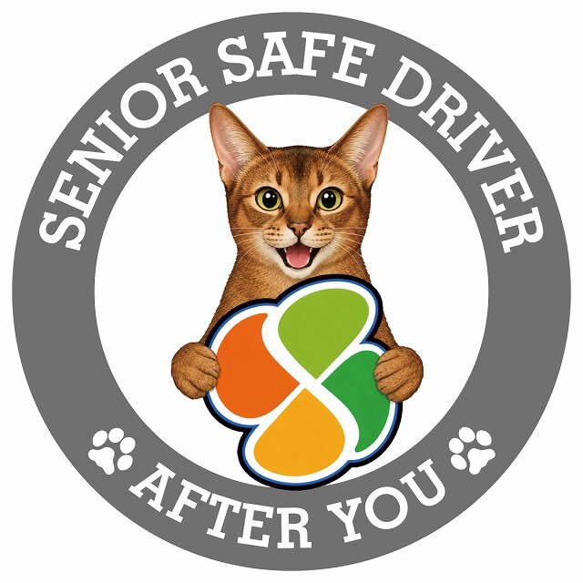 カーサイン 高齢者マーク SENIOR SAFE DRIVER アビシニアン ステッカー シール 直径13cm 肉球 日本製 車