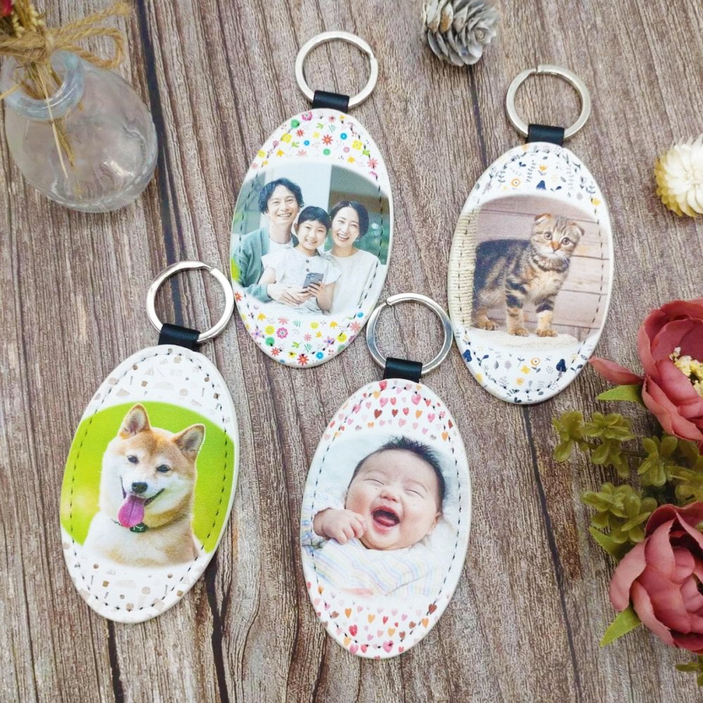 写真入り キーホルダー 写真 合皮キーホルダー 母の日 父の日 メモリアル ギフト プレゼント 記念品 敬老の日 誕生日プレゼント 還暦祝い 卒業記念品 祖母 祖父 お父さん お母さん 父 母 男性 女性
