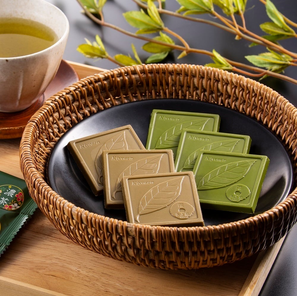 敬老の日 抹茶チョコレート ほうじ茶チョコ (8枚、18枚、40枚) 洋菓子 スイーツ 贈り物 お取り寄せ ギフト 誕生日 プレゼント 手土産 京都 高級スイーツ 食べ物 送料無料 板チョコ お返し お菓子 おしゃれ 人気 プチギフト 絶品スイーツ 御供 内祝 お返し お礼 ハロウィン2026 (送料込み)