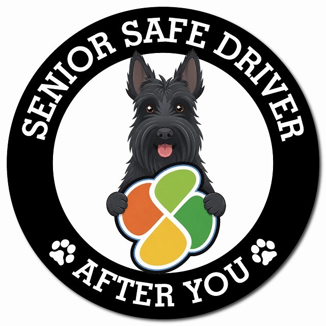 カーサイン 高齢者マーク SENIOR SAFE DRIVER スコティッシュテリア マグネット 強力 直径13cm 肉球 日本製 車 ステッカー