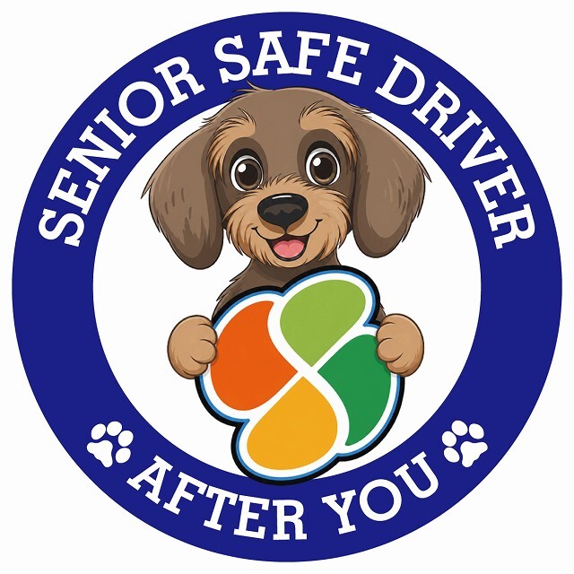 カーサイン 高齢者マーク SENIOR SAFE DRIVER ワイヤーヘアードダックスフンド ステッカー シール 直径13cm 肉球 日本製 車