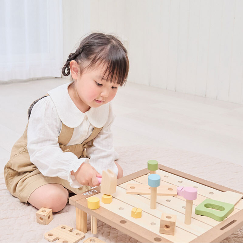 大工さんテーブル | 誕生日プレゼント   3歳 女の子 男の子 誕生日 プレゼント おもちゃ 木のおもちゃ 木製玩具 木製 知育玩具 誕生日 クリスマス プレゼント 入園祝い 入園祝い ギフト エデュテ