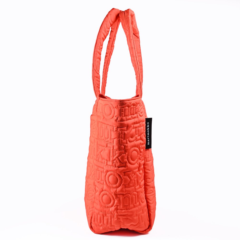 マリメッコ marimekko トートバッグ Joy ジョイ トート M 2026冬新作 ブランドロゴ レディース レッド 96116 096116 300 北欧 北欧雑貨 北欧デザイン 送別会 誕生日 お中元 結婚祝い 結婚式 高級 父の日 母の日 ホワイトデー