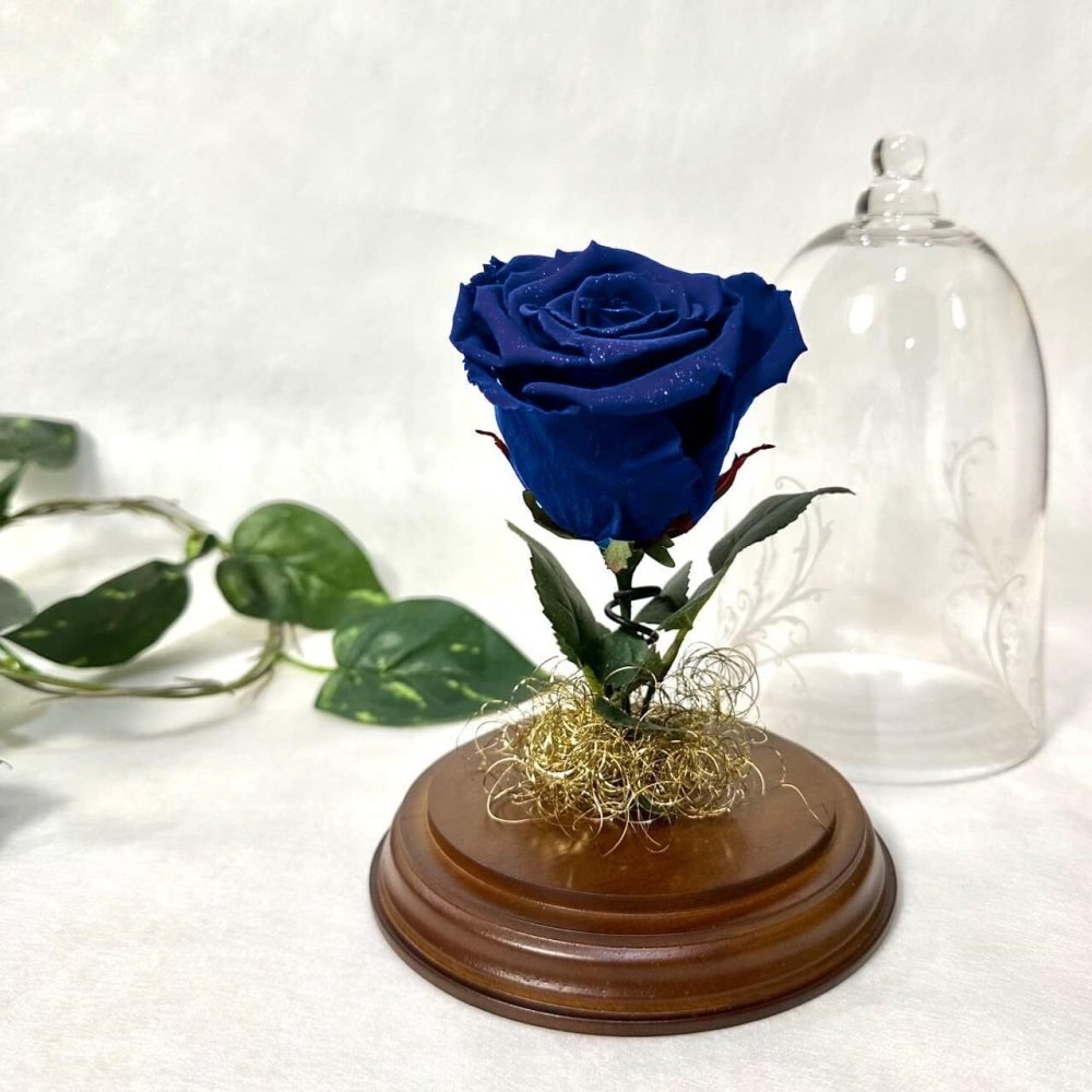 【天然ダイヤモンドの輝き】プリザーブドフラワー バラ 薔薇 ガラスドーム 2色 赤 青 ダイヤモンドローズ 花 ギフト プロポーズ 結婚式 記念日 誕生日 プレゼント 女性 妻 彼女 美女と野獣 サムシングブルー アモローサ 還暦祝い 退職祝い お祝い インテリア オブジェ Lulu＊s ルルズ