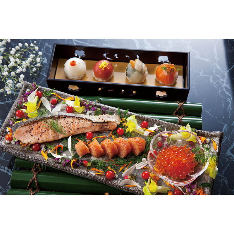 北海道産 いくら・3種の鮭・明太子 (6449-50) [お中元][お歳暮] ※送料無料(北海道・沖縄・離島への配送不可)