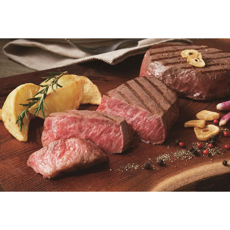松阪牛ももステーキ 300g (MST30-120MA) [お中元][お歳暮] ※送料無料(北海道・沖縄・離島への配送不可)