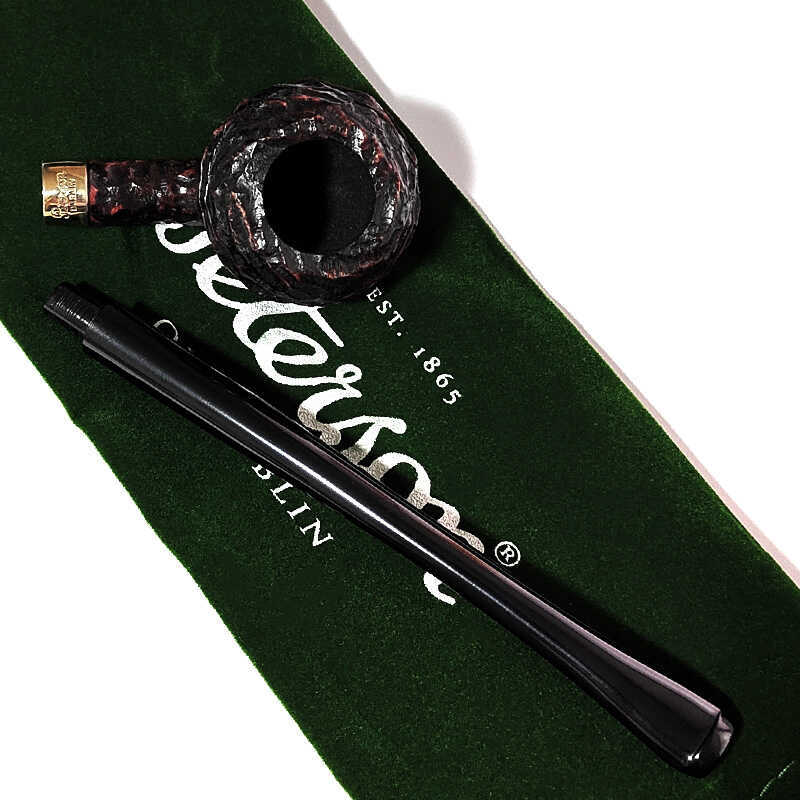 パイプ Peterson タバーン ローデシアン フィッシュテール ラスティック パイプ本体 ピーターソン おしゃれ 高級 かっこいい アイルランド 喫煙具 メンズ プレゼント ギフト ブラック ブラウン