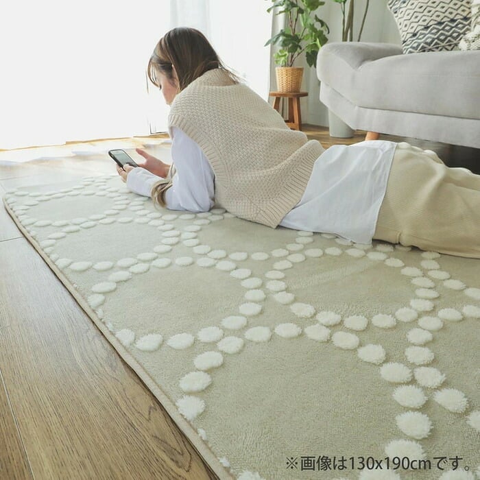ラグ カーペット マット 130×190cm 敷物 洗える 洗濯機可能 丸洗い ホット 対応 床暖房対応 すべり止め付き 滑り止め ウレタン入り リビング 寝室 子供部屋 キッズルーム おしゃれ 北欧インテリア ピンク ブルー グレー アイボリー