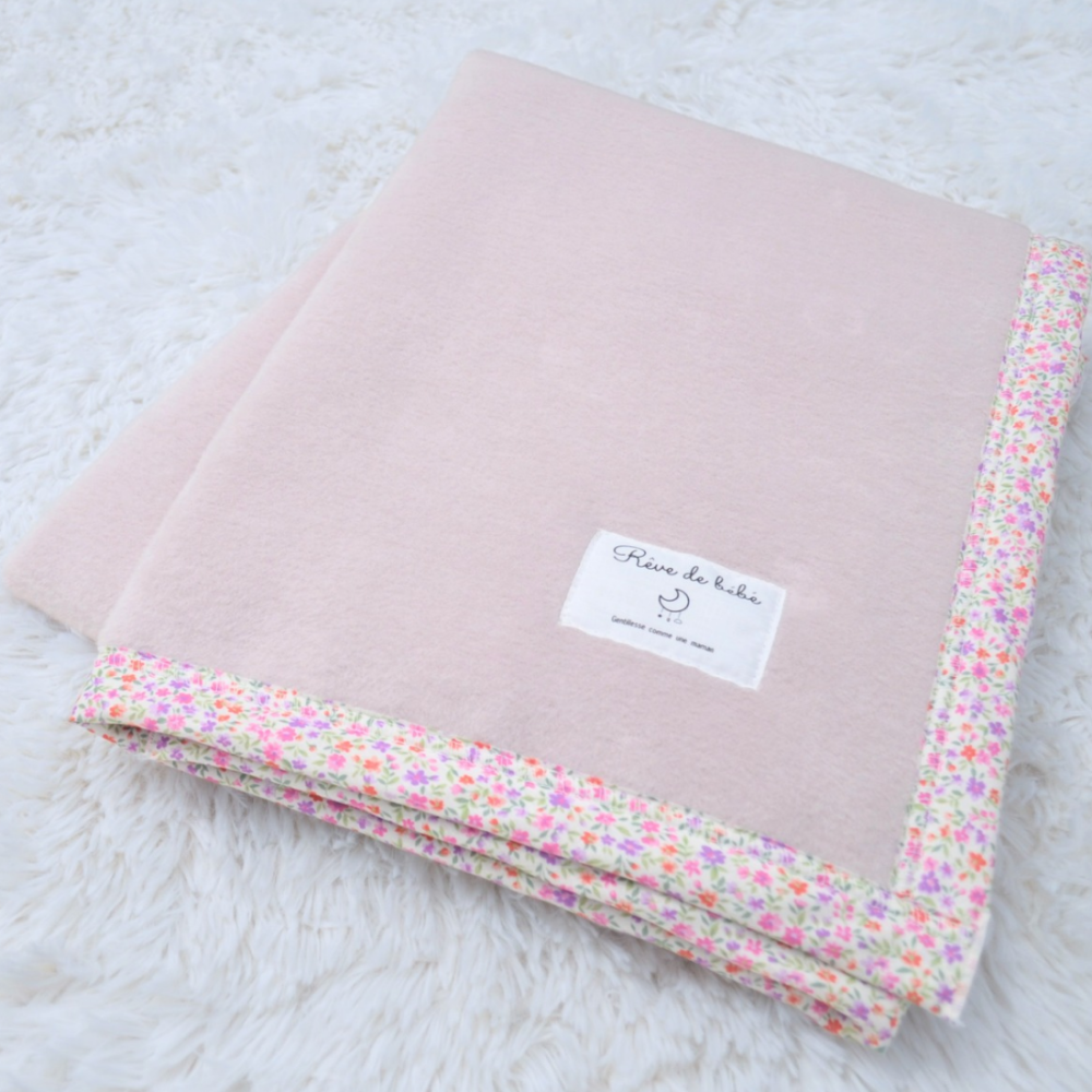 【日本製】『綿100%毛布』 140×200ｃｍ シングル（花柄） ふわふわ毛布 綿毛布 コットンブランケット シンプル 国産綿毛布 人気 毛布の町大阪　泉大津産毛布 夏 冬 暖か 毛布 ブランケット おすすめ 日本製 泉大津産 シンプル 厚