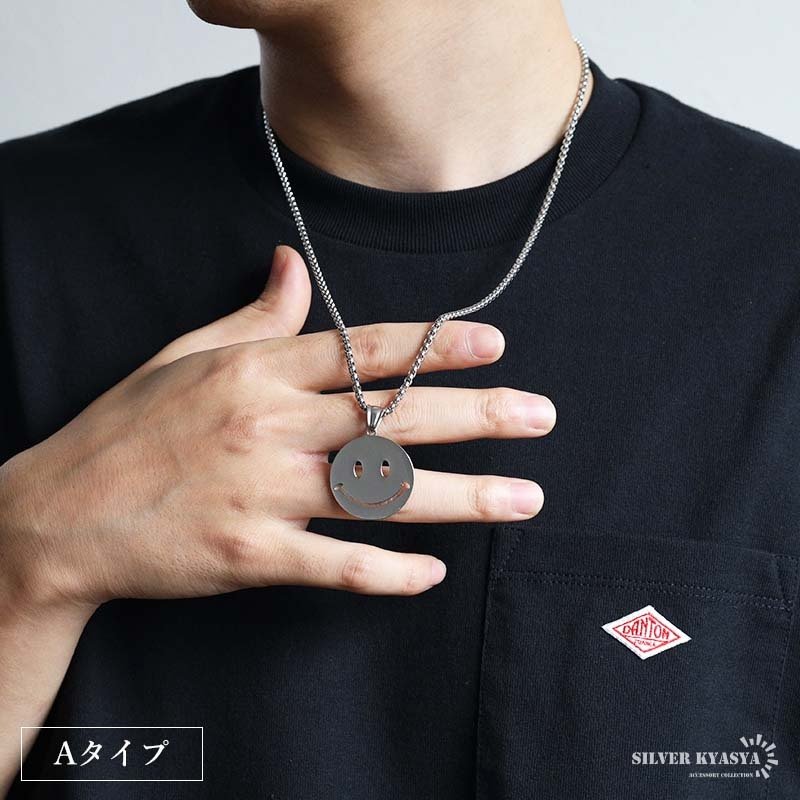 ステンレス ニコちゃんネックレス スマイル ペンダントネックレス 5タイプ メンズネックレス シルバー ベネチアンチェーン メタリック 韓国系 原宿 ロング お洒落 鏡面 シンプル 笑顔 マーク 表情 男性 金属アレルギー対応