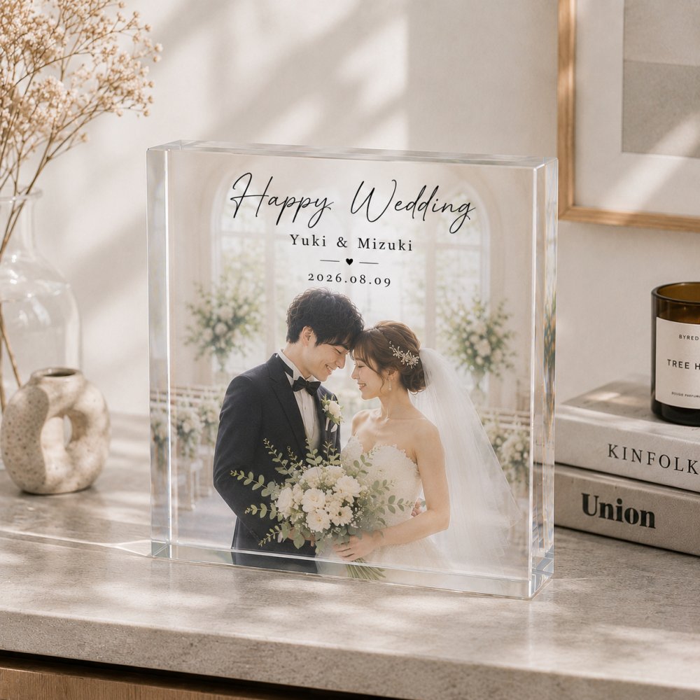 結婚式 ガラスブロック 前撮り 新郎新婦 写真 贈り物 結婚記念 オリジナル 結婚式当日 オーダーメイド 名入れ フォトフレーム 会場装飾 おしゃれ 飾り付け 写真立て 演出 披露宴会場 写真入り 花嫁 プレゼント 入籍祝い ウェルカムスペース 高級 ウェルカムボード 感謝 サプライズ ギフト 門出 ゲスト クリスタル 記念品 記念日 フォトキューブ 誕生日 結婚祝い 二次会 入籍【c01】