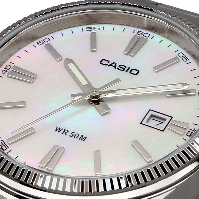CASIO 腕時計 カシオ 時計 ウォッチ アナログ クオーツ メンズ MTP-1302DS-7AV メタルバンド シルバー ホワイト マザーオブパールダイアル 海外モデル [並行輸入品]