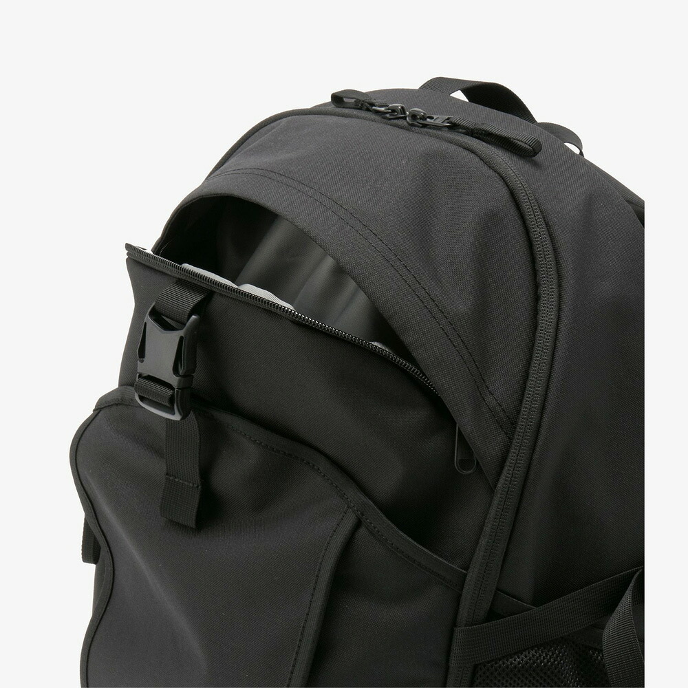 ノースフェイス リュック バック リープ30 32L THE NORTH FACE 62610 LEAP30 ブラック 黒 ホワイト レッド グレー