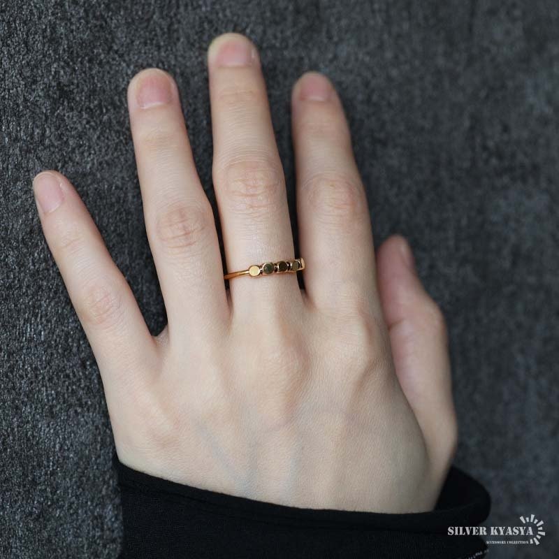 ステンレス ころころビーズリング 細身 ゴールドリング 可愛い 指輪 シンプル お洒落 ピンキー 細め ワンポイント キューブ スクエア プチプラ レディース 女性 金属アレルギー対応