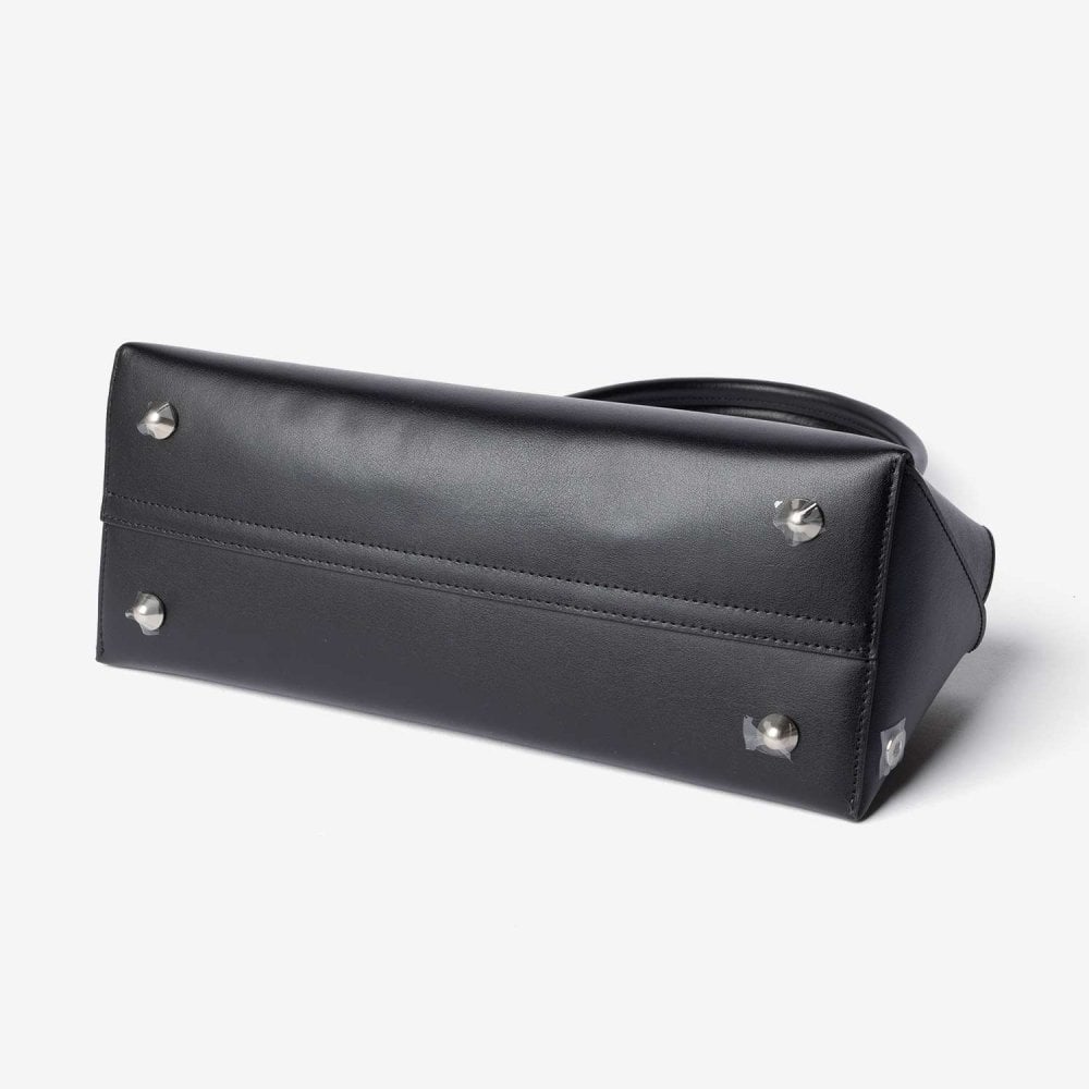 エムエム6 MM6 Maison Margiela メゾンマルジェラ NEW BAULETTO J MEDIUM バウレット バッグ ミディアム SB6ZH0040 P9061 ハンドバッグ ショルダーバッグ ユニセックス バッグ