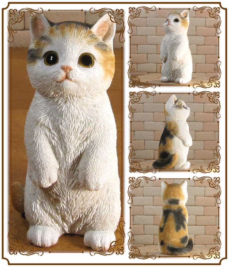 猫　置物 リアル　シンお願いキャット　４　ミケ　ネコ　動物オブジェ　ガーデン　オーナメント　店舗　カウンター　装飾　オブジェ　インテリア　玄関先　庭　ねこ好きさん人気ギフト　動物人気ギフト　クリスマスプレゼント　お誕生日祝い　母の日人気　父の日人気　敬老の日人気