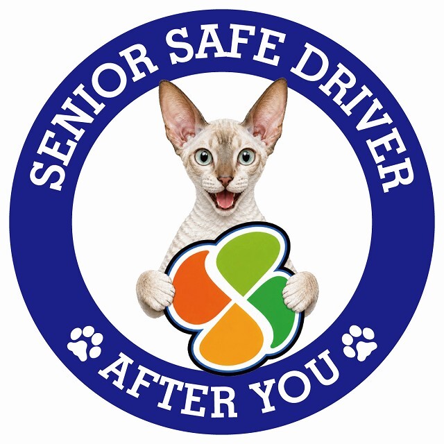 カーサイン 高齢者マーク SENIOR SAFE DRIVER コーニッシュレックス ステッカー シール 直径13cm 肉球 日本製 車