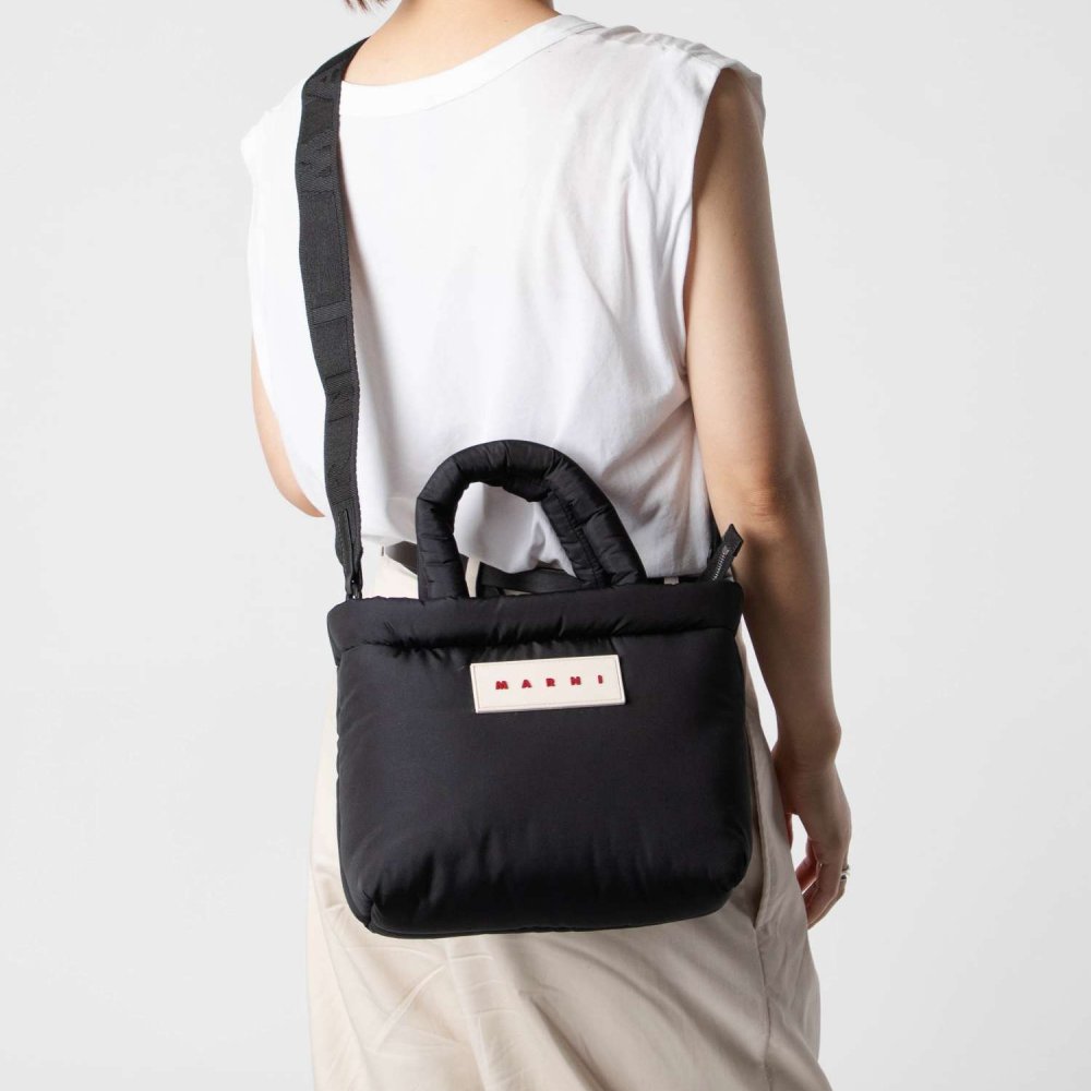 マルニ MARNI PUFF E/W TOTE BAG パフ トートバッグ BMMP0131U2 P8068 ショルダーバッグ メンズ レディース バッグ ブラック