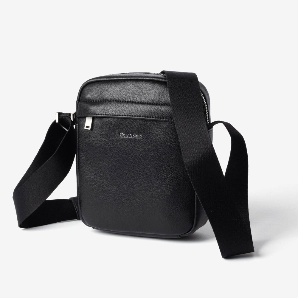 カルバンクライン Calvin Klein RAISED REPORTER レイズド リポーター LV04D3160G ショルダーバッグ メンズ バッグ