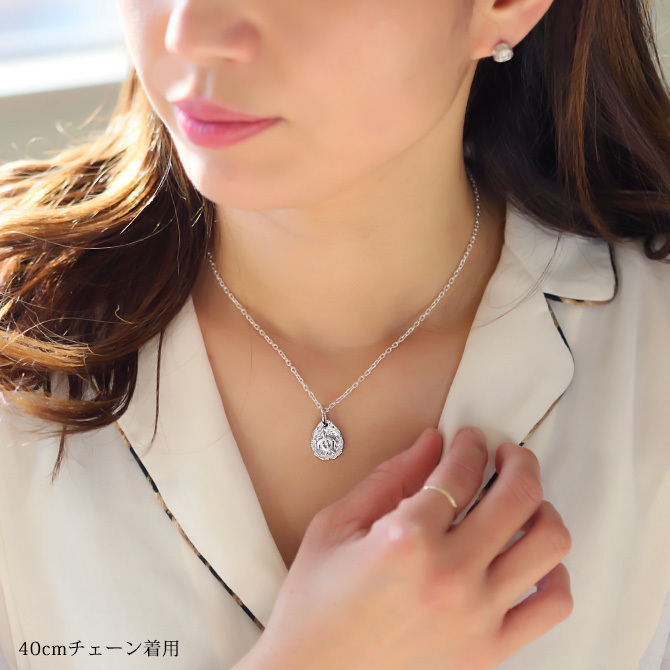 ハワイアンジュエリー ネックレス ホヌ シルバー ネックレス 刻印 無料 誕生石 浮彫りホヌ Sサイズ シンプル お守り シルバー925 ギフトラッピング可能 長さ選べる BY THE SEA バイザシー プレゼント ハロウィン 【品番：CG-SP325S】